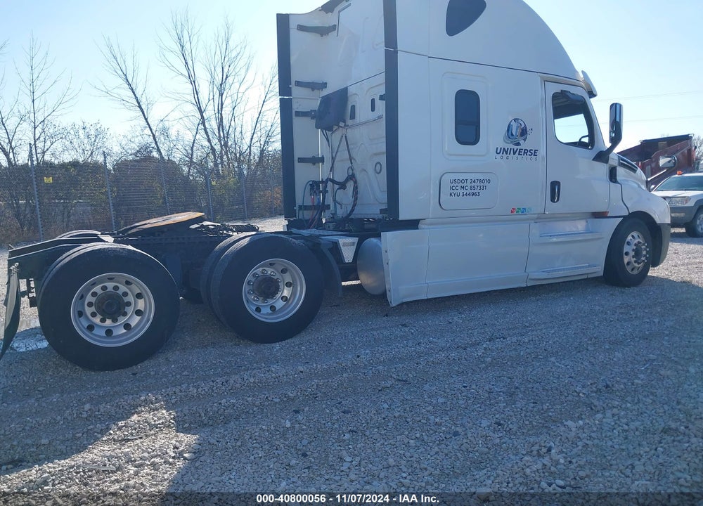 2019 FREIGHTLINER NEW CASCADIA 126 VIN: 3AKJHHDR9KSLR1376