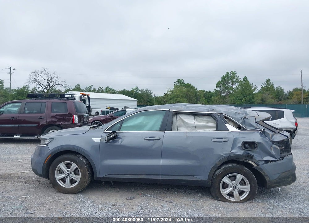 2022 KIA SORENTO LX VIN: 5XYRG4LC0NG109155