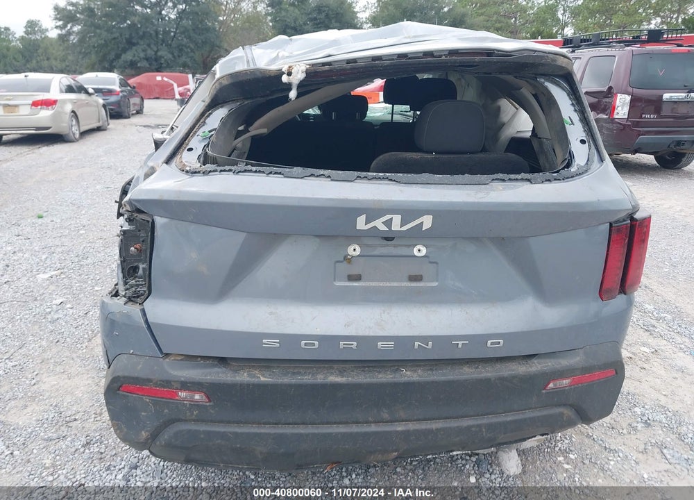 2022 KIA SORENTO LX VIN: 5XYRG4LC0NG109155