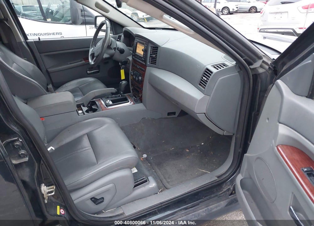 2005 JEEP GRAND CHEROKEE LIMITED VIN: 1J8HR58N55C555661