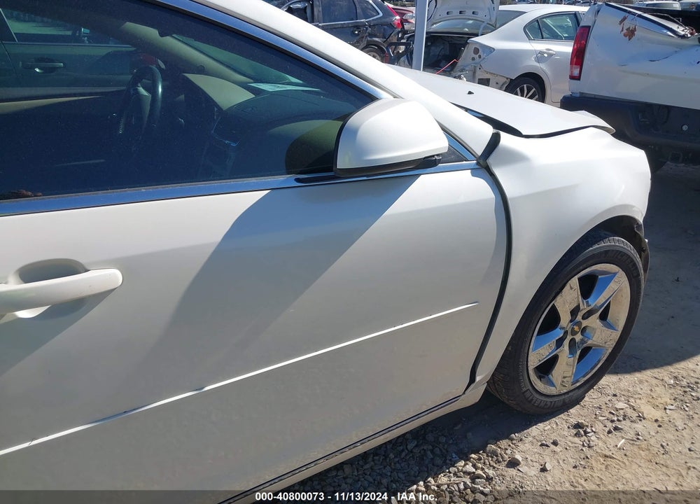 2011 CHEVROLET MALIBU 2LT VIN: 1G1ZD5E19BF353243