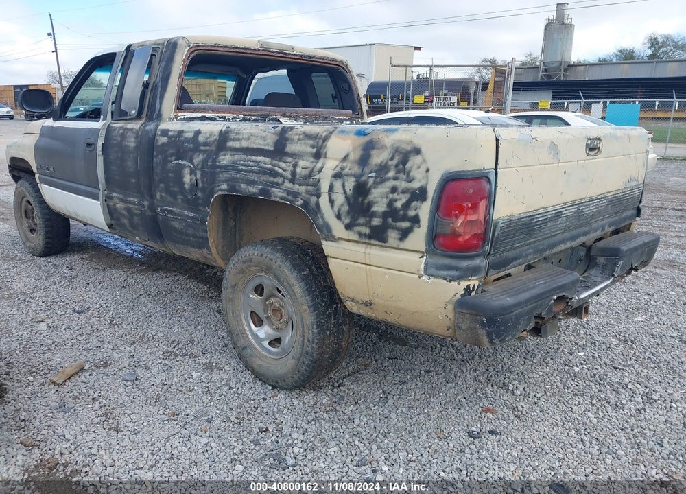 1998 DODGE RAM 1500 ST VIN: 3B7HF13Y7WG180123