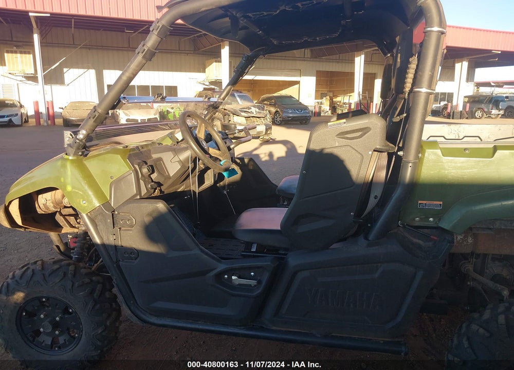 2023 YAMAHA YXM700 VIN: 5Y4AMA5E7PA102541