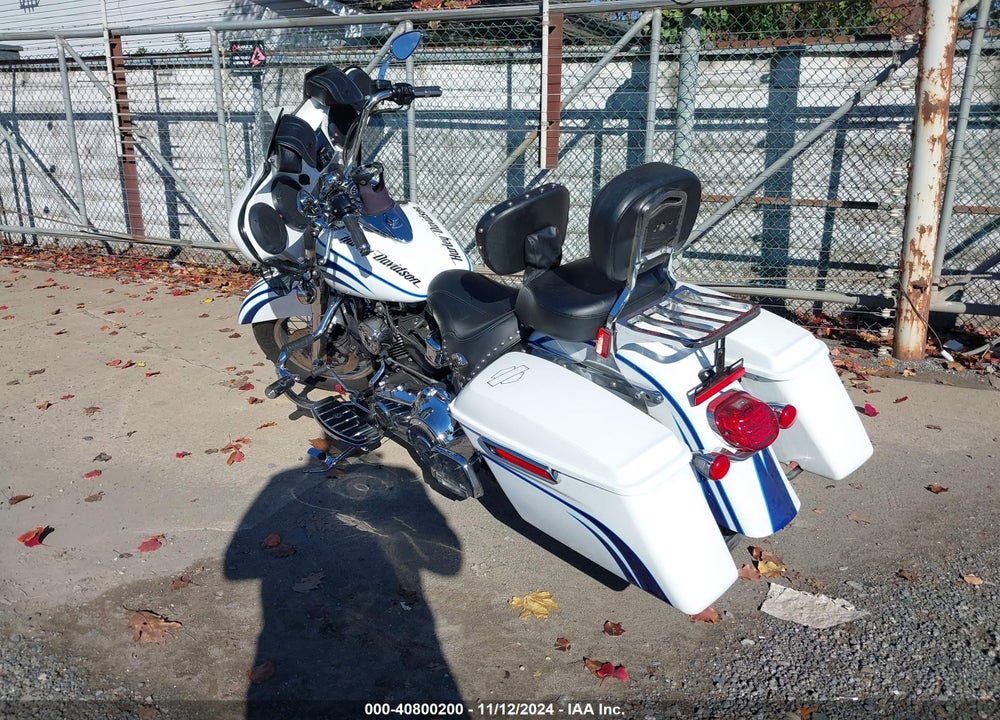 2012 HARLEY-DAVIDSON FLSTC HERITAGE SOFTAIL CLASSIC VIN: 1HD1BWV19CB038109