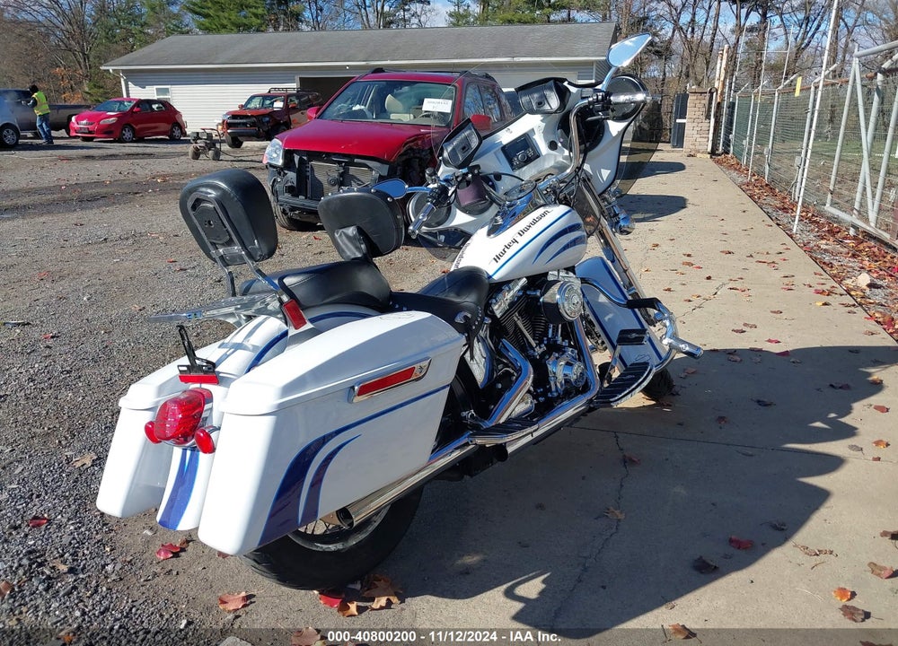 2012 HARLEY-DAVIDSON FLSTC HERITAGE SOFTAIL CLASSIC VIN: 1HD1BWV19CB038109