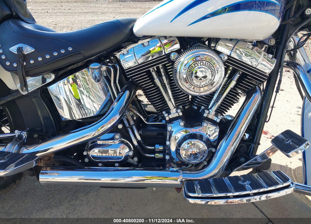 2012 HARLEY-DAVIDSON FLSTC HERITAGE SOFTAIL CLASSIC VIN: 1HD1BWV19CB038109