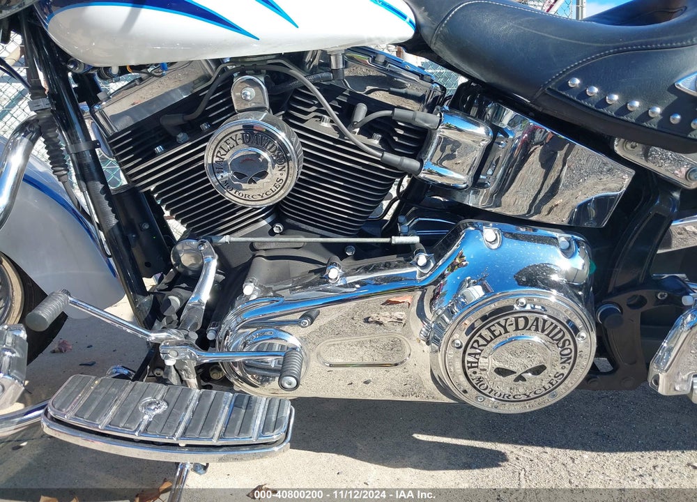 2012 HARLEY-DAVIDSON FLSTC HERITAGE SOFTAIL CLASSIC VIN: 1HD1BWV19CB038109