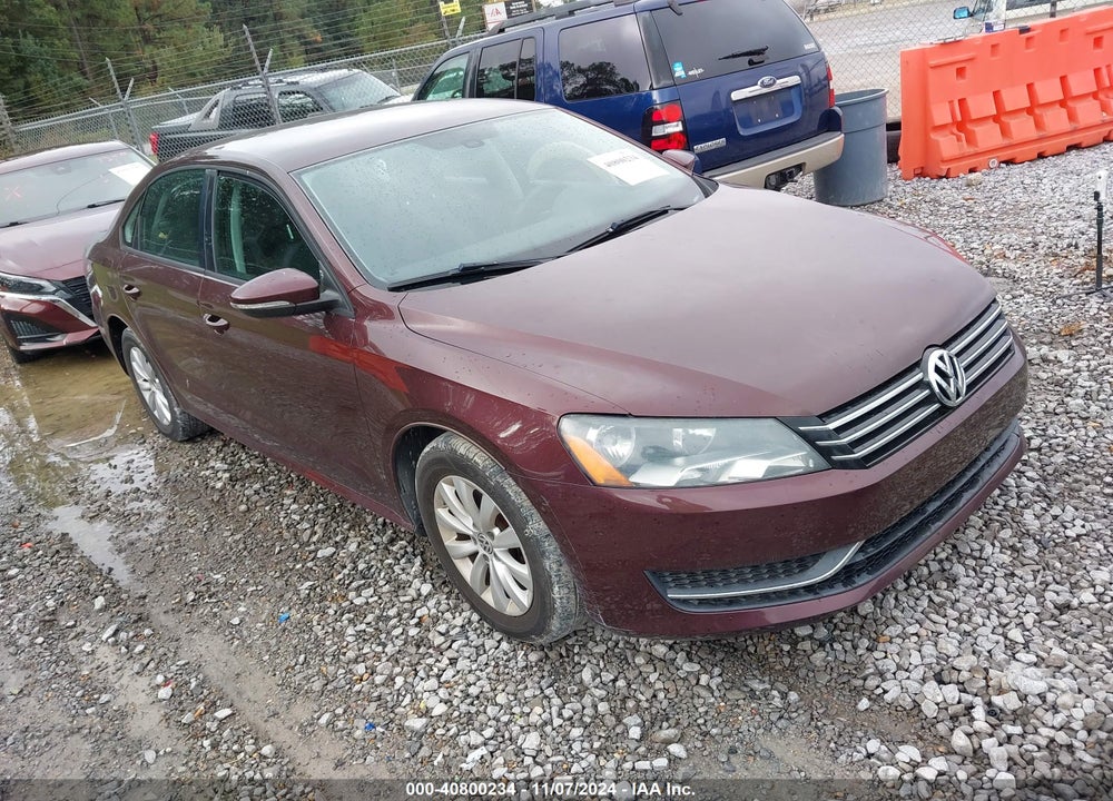 2012 VOLKSWAGEN PASSAT 2.5L S VIN: 1VWAH7A31CC090533