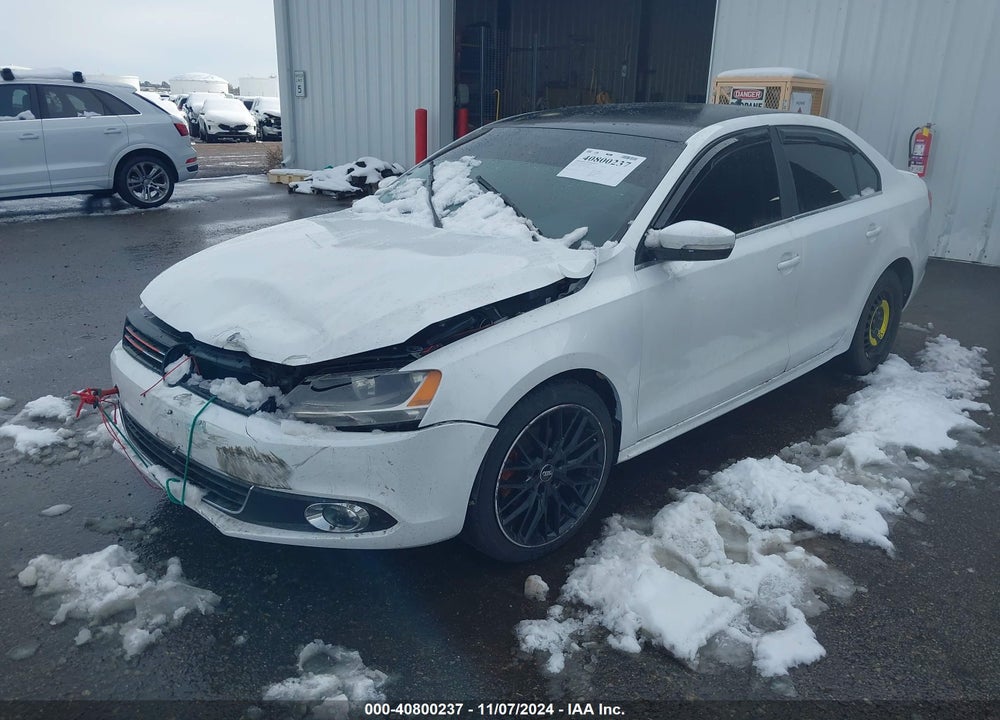 2014 VOLKSWAGEN JETTA 1.8T SE VIN: 3VWB07AJXEM443220