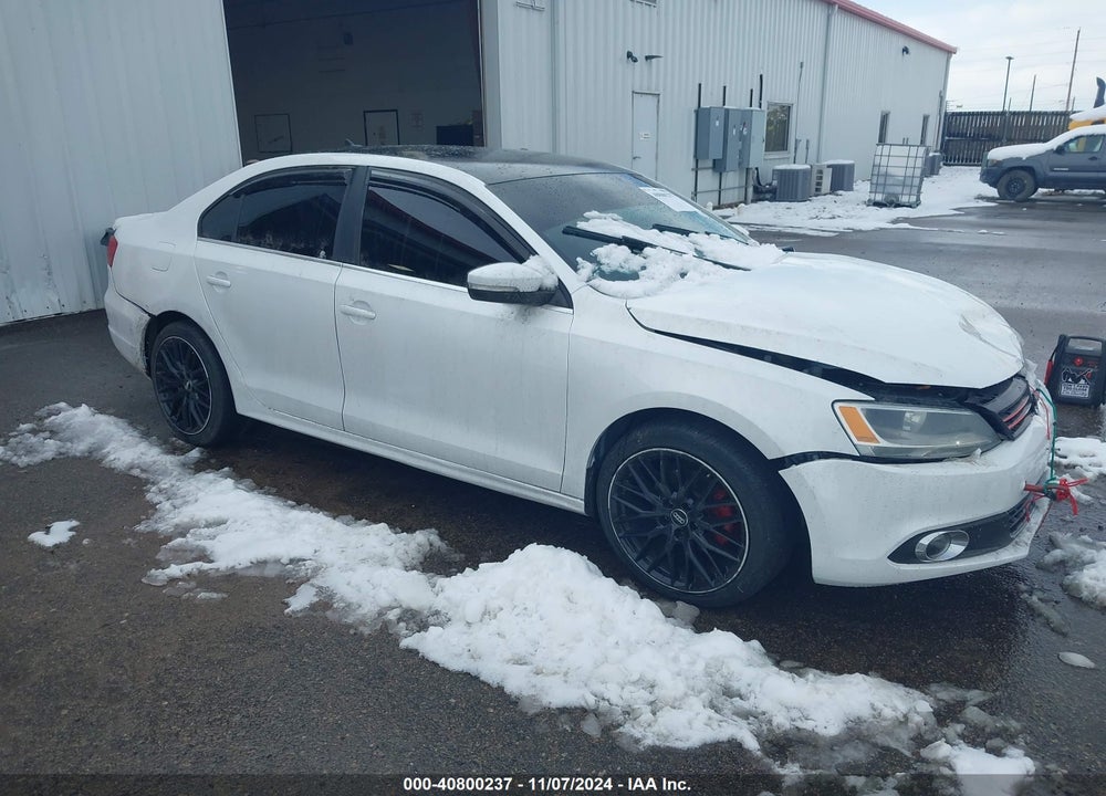 2014 VOLKSWAGEN JETTA 1.8T SE VIN: 3VWB07AJXEM443220