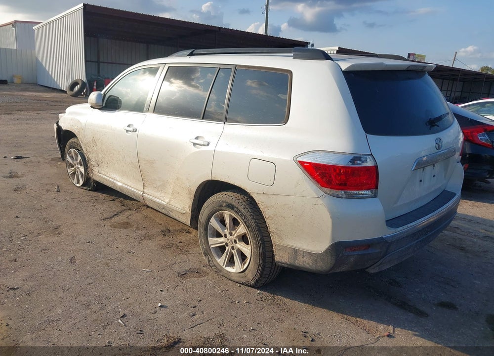 2013 TOYOTA HIGHLANDER BASE PLUS VIN: 5TDZA3EH6DS043667