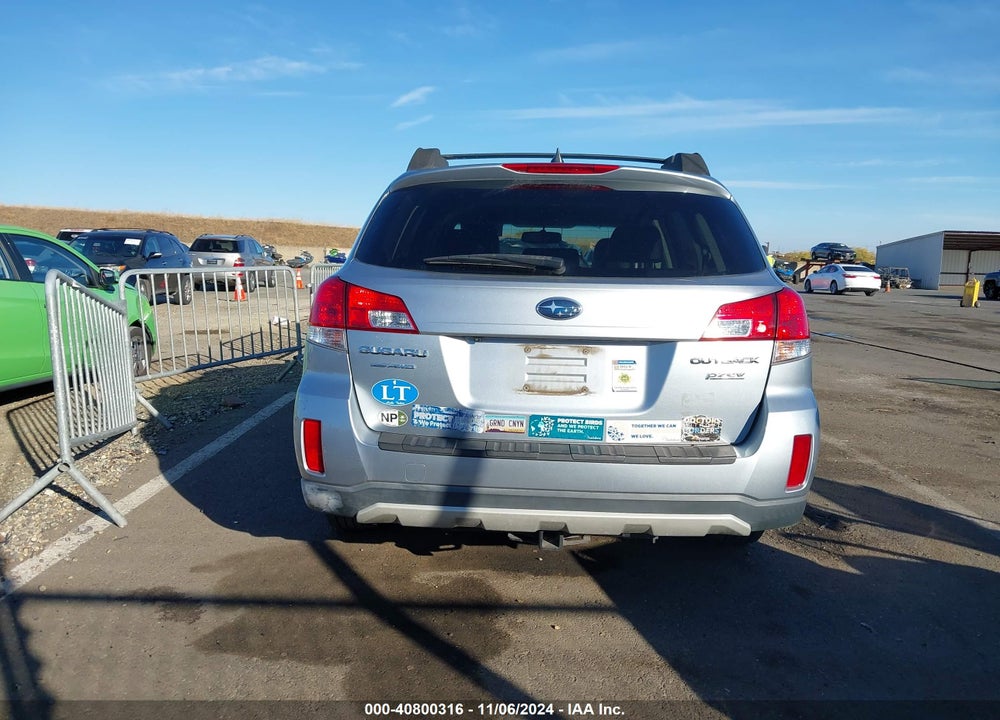 2013 SUBARU OUTBACK 2.5I LIMITED VIN: 4S4BRBLC5D3246834