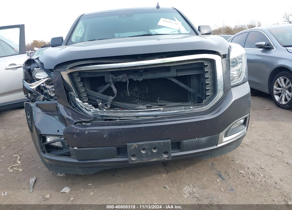 2017 GMC YUKON XL DENALI VIN: 1GKS2HKJ7HR285265
