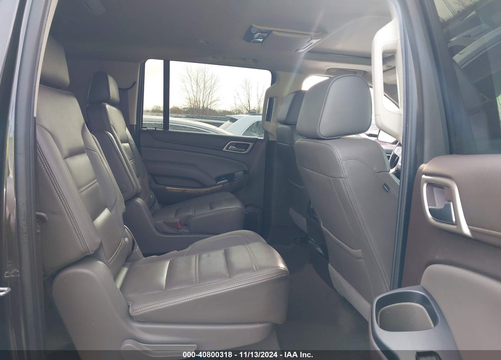 2017 GMC YUKON XL DENALI VIN: 1GKS2HKJ7HR285265