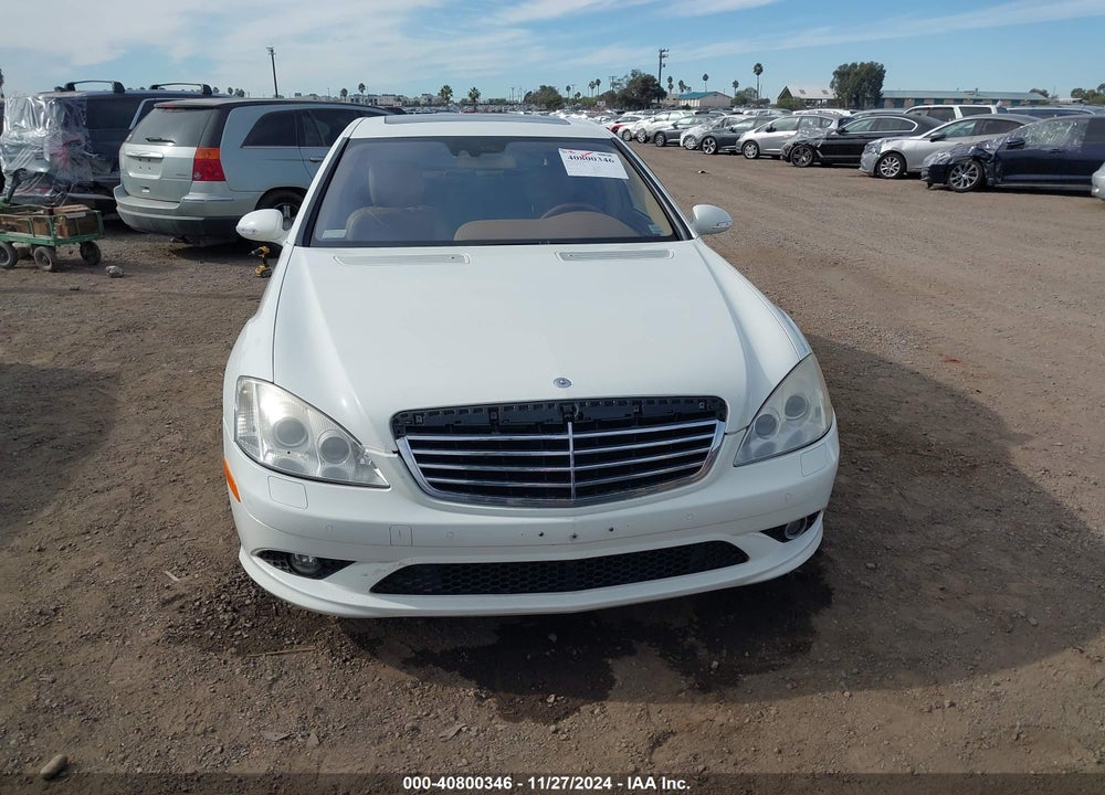 2008 MERCEDES-BENZ S 550 VIN: WDDNG71X88A166459