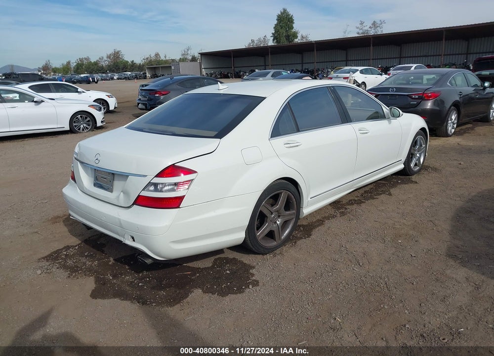 2008 MERCEDES-BENZ S 550 VIN: WDDNG71X88A166459