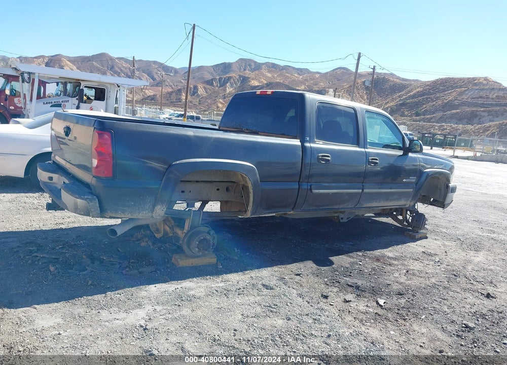 2004 CHEVROLET SILVERADO 2500HD LS VIN: 1GCHC23154F154555