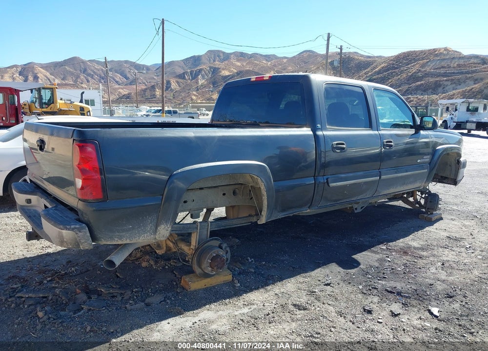 2004 CHEVROLET SILVERADO 2500HD LS VIN: 1GCHC23154F154555