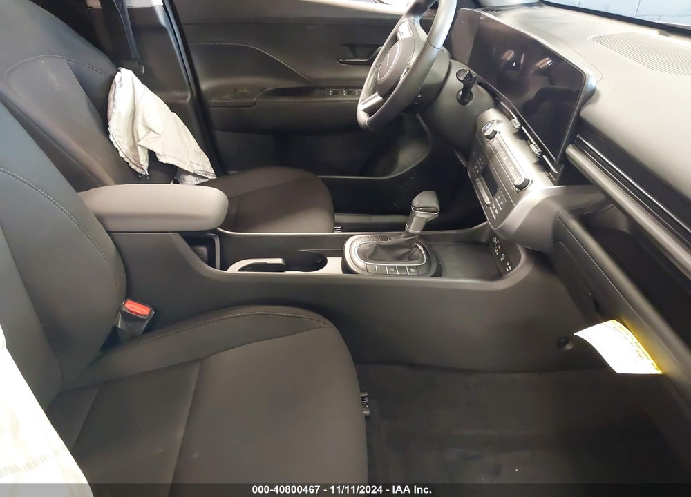 2024 HYUNDAI KONA VIN: KM8HBCAB9RU136580