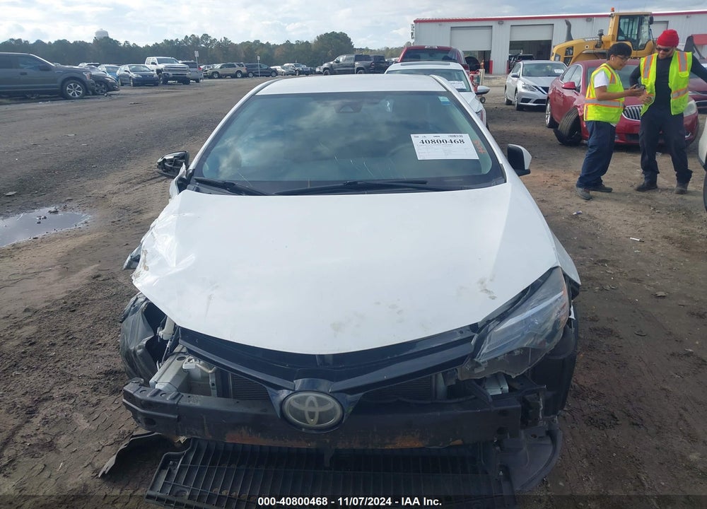2017 TOYOTA COROLLA LE VIN: 5YFBURHE5HP705783