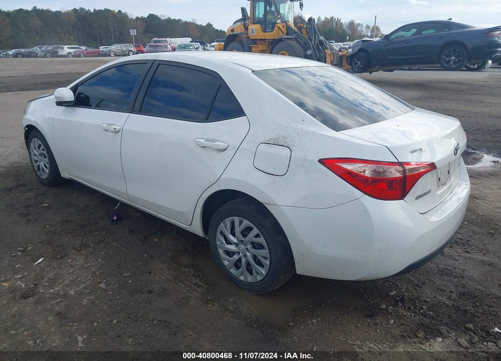 2017 TOYOTA COROLLA LE VIN: 5YFBURHE5HP705783