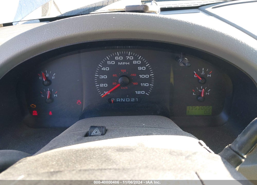 2005 FORD F-150 STX/XL/XLT VIN: 1FTRX12W95FA63211