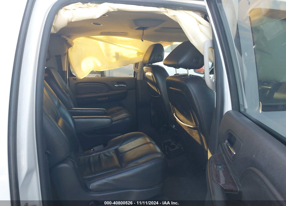 2007 GMC YUKON XL 1500 VIN: 1GKFK66877J327430