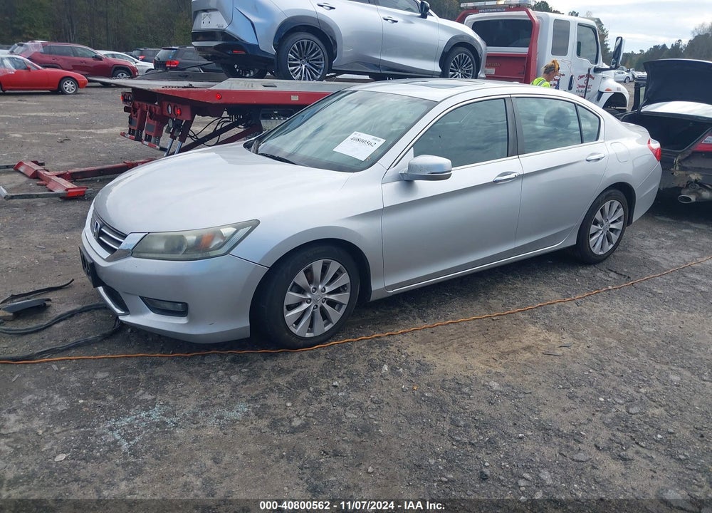 2015 HONDA ACCORD EX-L VIN: 1HGCR2F84FA035740
