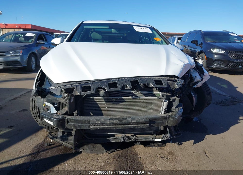 2018 HYUNDAI SONATA LIMITED VIN: 5NPE34AF1JH688277