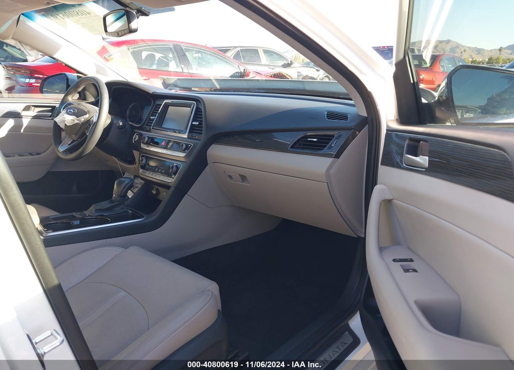 2018 HYUNDAI SONATA LIMITED VIN: 5NPE34AF1JH688277