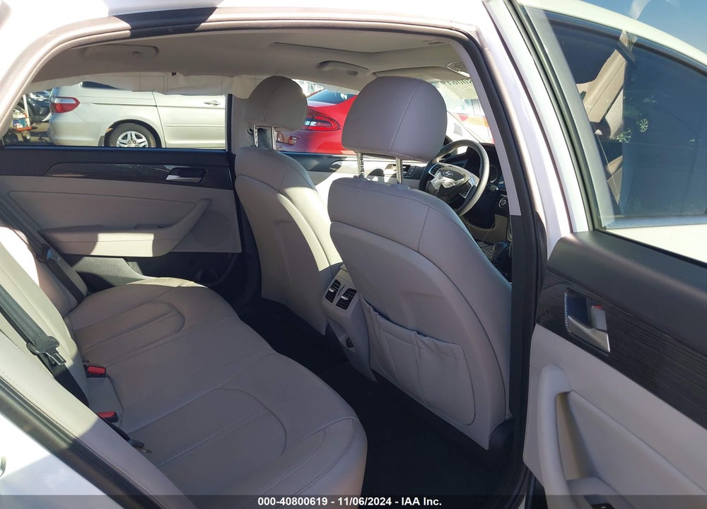 2018 HYUNDAI SONATA LIMITED VIN: 5NPE34AF1JH688277