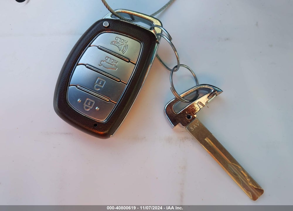 2018 HYUNDAI SONATA LIMITED VIN: 5NPE34AF1JH688277