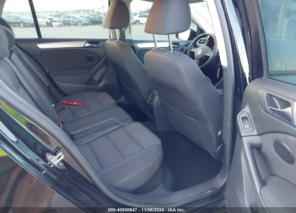 2013 VOLKSWAGEN GOLF 2.5L 4-DOOR VIN: WVWDB7AJ5DW117555