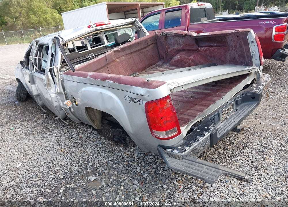 2011 GMC SIERRA 1500 SLE VIN: 3GTP2VE33BG295442