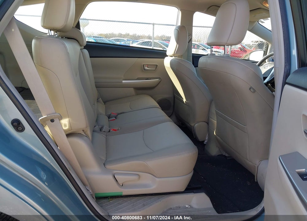 2014 TOYOTA PRIUS V FIVE VIN: JTDZN3EU5EJ007355