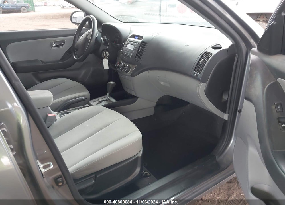 2010 HYUNDAI ELANTRA GLS VIN: KMHDU4AD5AU194643