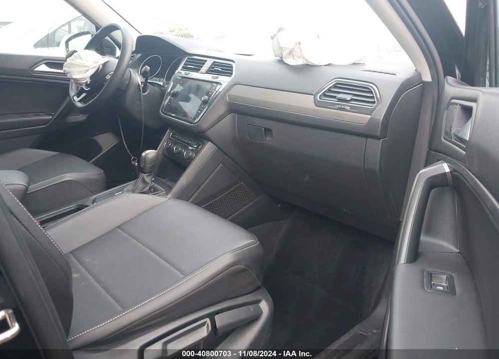2021 VOLKSWAGEN TIGUAN 2.0T SE/2.0T SE R-LINE BLACK/2.0T SEL VIN: 3VV3B7AX4MM158017