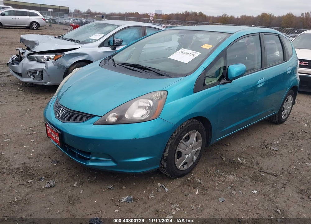 2012 HONDA FIT VIN: JHMGE8H37CC021359
