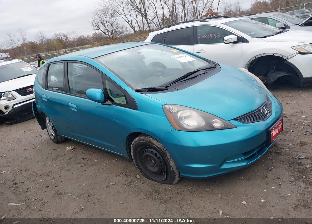 2012 HONDA FIT VIN: JHMGE8H37CC021359