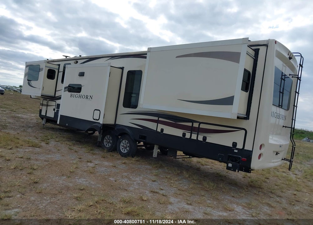 2018 HEARTLAND OTHER VIN: 5SFBG4327JE365978