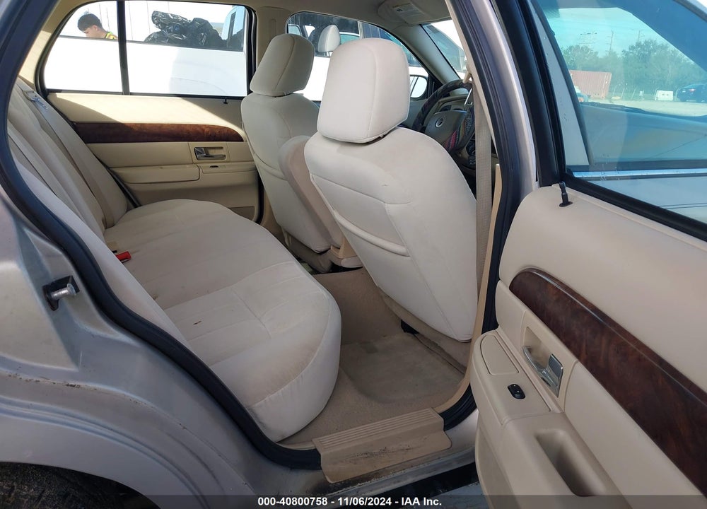 2008 MERCURY GRAND MARQUIS GS VIN: 2MEFM74V48X618821