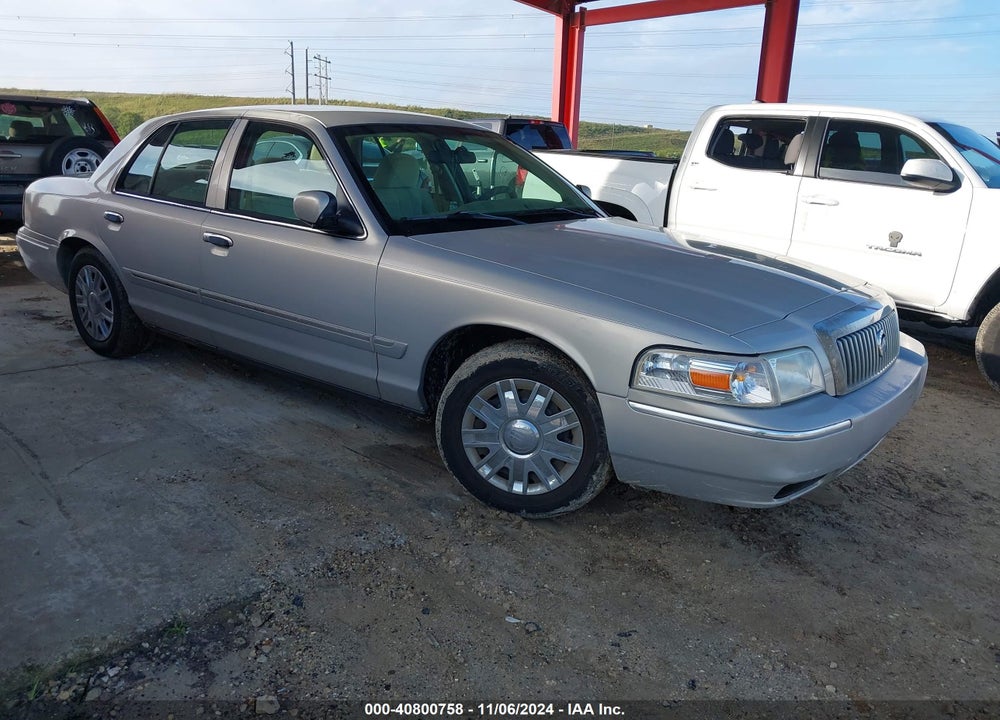 2008 MERCURY GRAND MARQUIS GS VIN: 2MEFM74V48X618821