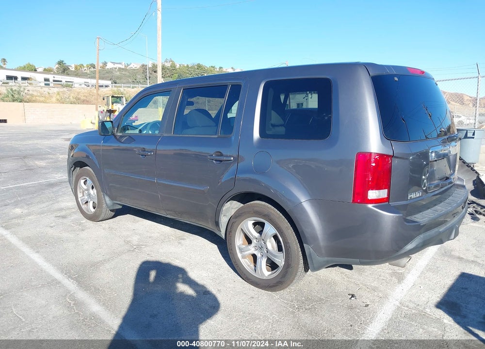 2015 HONDA PILOT EX VIN: 5FNYF3H45FB020975