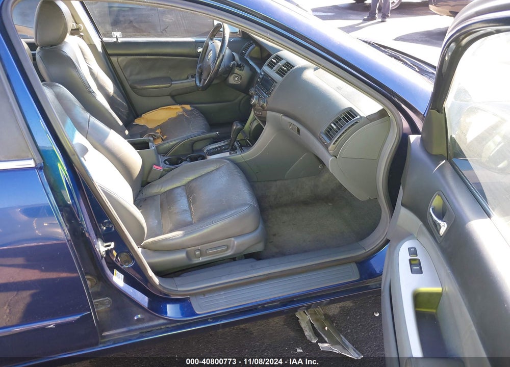 2003 HONDA ACCORD 3.0 EX VIN: 1HGCM66593A091048