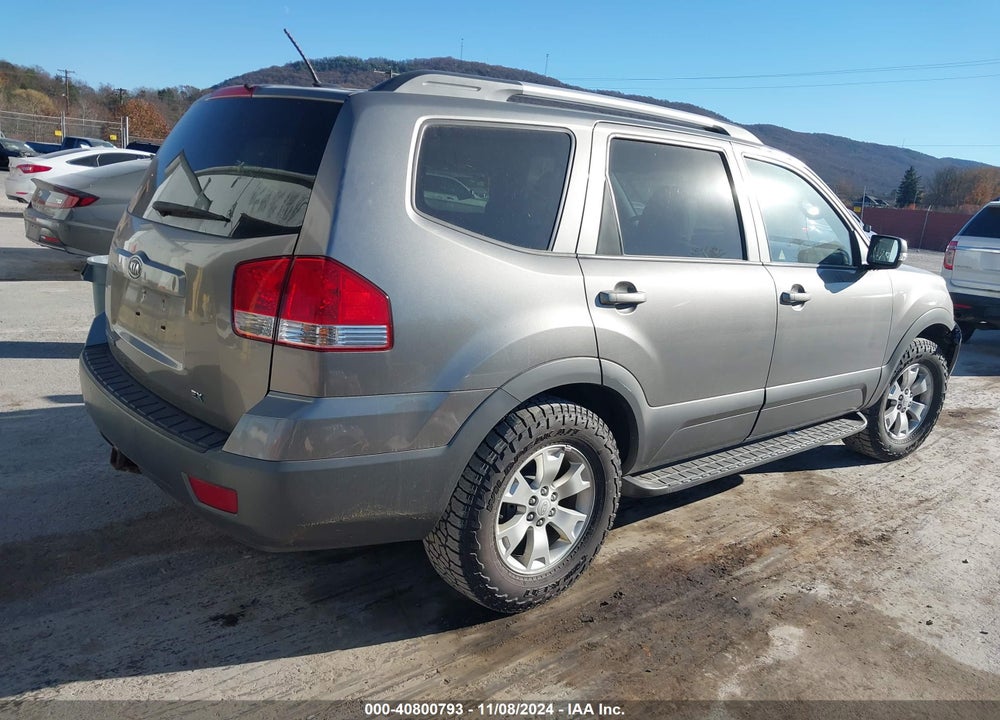 2009 KIA BORREGO EX V6 VIN: KNDJH741595039188