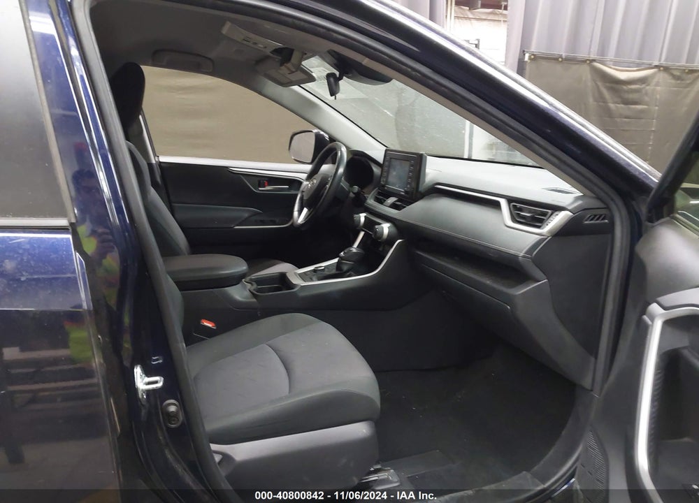 2020 TOYOTA RAV4 HYBRID XLE VIN: JTMRWRFV2LJ046828
