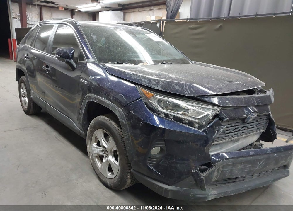 2020 TOYOTA RAV4 HYBRID XLE VIN: JTMRWRFV2LJ046828