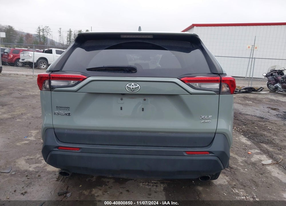 2020 TOYOTA RAV4 XLE VIN: 2T3P1RFV4LW103022