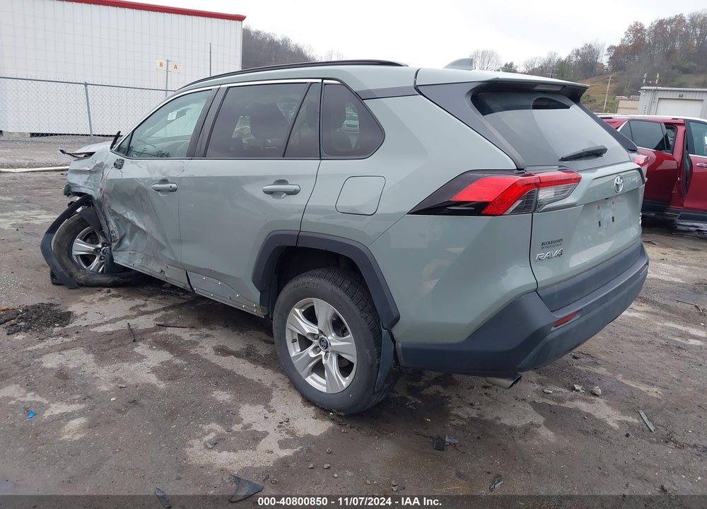 2020 TOYOTA RAV4 XLE VIN: 2T3P1RFV4LW103022