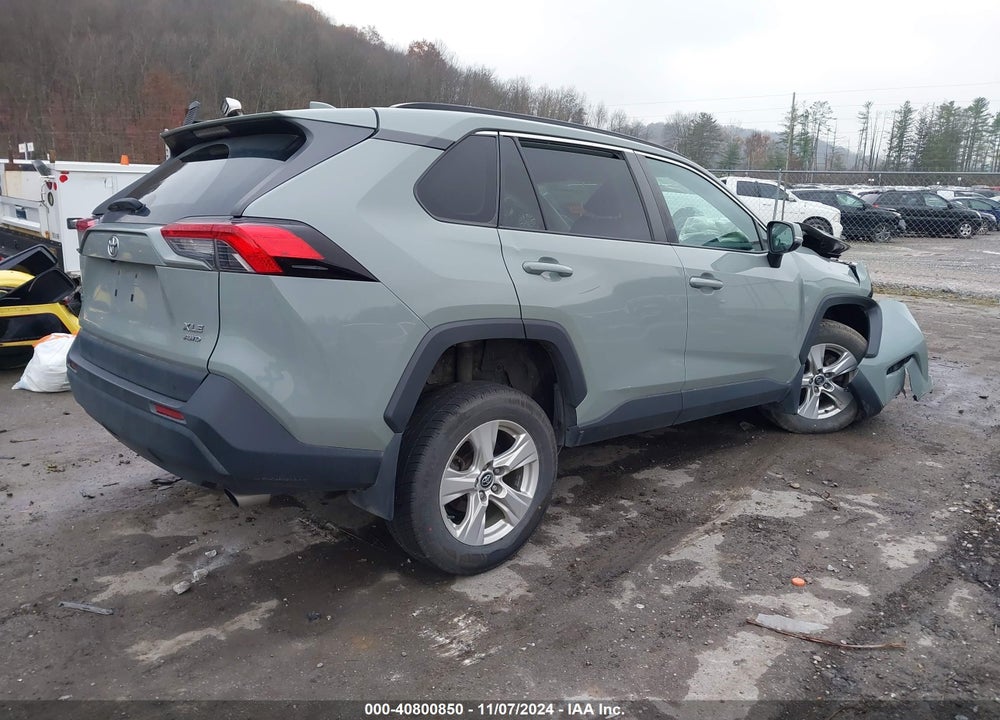 2020 TOYOTA RAV4 XLE VIN: 2T3P1RFV4LW103022